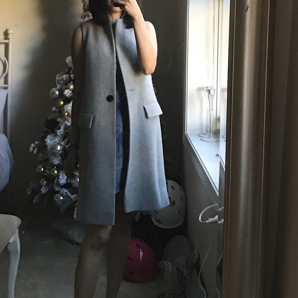 Intermix wool sleeveless long vest